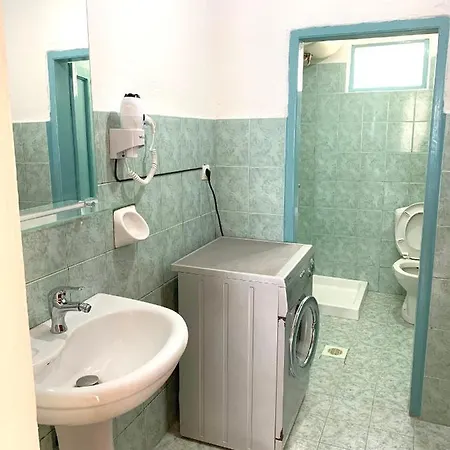Duka Apts Saranda