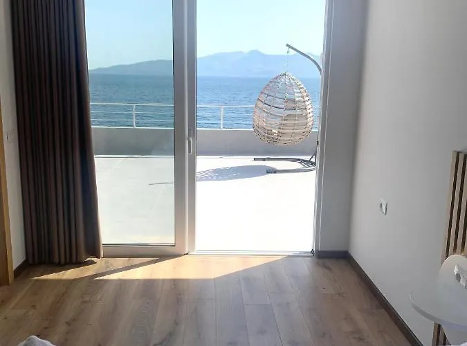 Duka Apts Sarandë