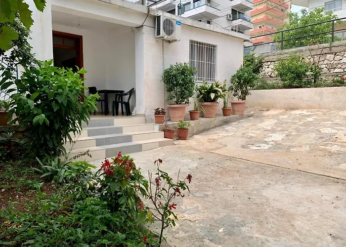 Duka Apts * Sarandë